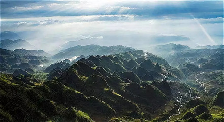 貴州六盤水:巍巍烏蒙 大美涼都 | &ldquo;油導(dǎo)游&rdquo;清涼一夏系列報道③